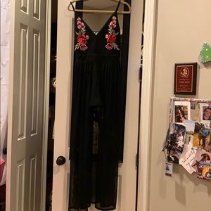 REDUCED - SELL BY 6/17 Maxi dress